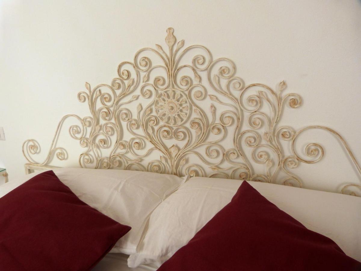 לה מדלנה Clelia'S Boutique Rooms & Suites מראה חיצוני תמונה