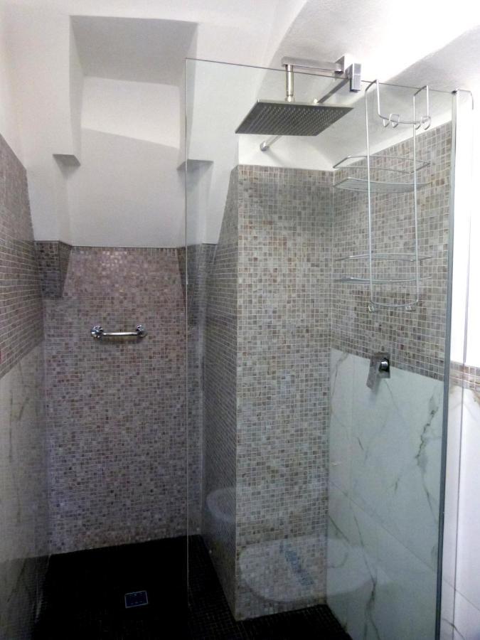 לה מדלנה Clelia'S Boutique Rooms & Suites מראה חיצוני תמונה