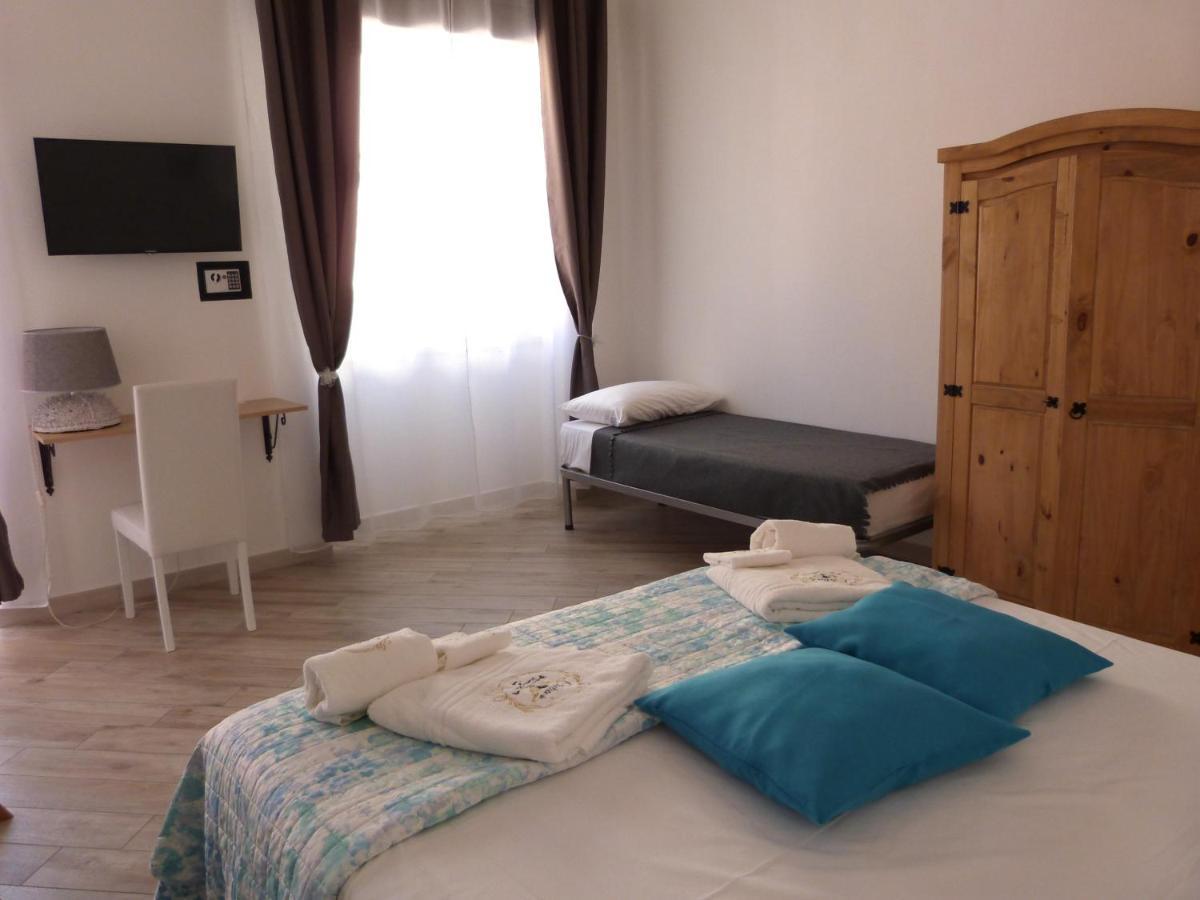 לה מדלנה Clelia'S Boutique Rooms & Suites מראה חיצוני תמונה