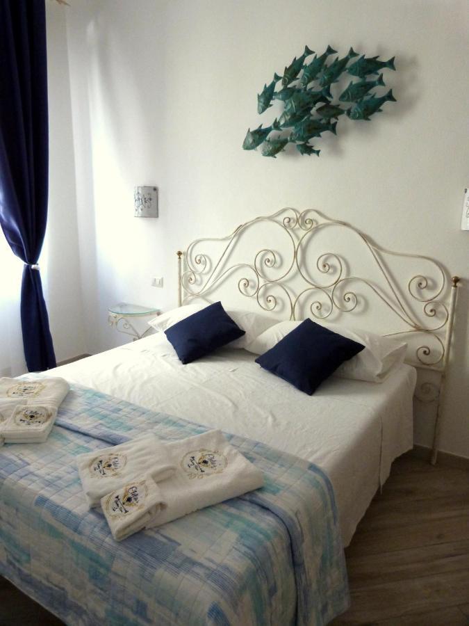 לה מדלנה Clelia'S Boutique Rooms & Suites מראה חיצוני תמונה