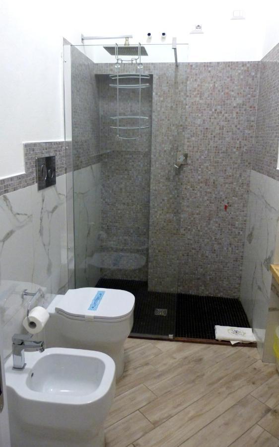 לה מדלנה Clelia'S Boutique Rooms & Suites מראה חיצוני תמונה